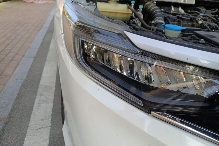 Used Honda Envix 2019 180TURBO CVT Enjoyment Edition China VI Right Front Headlight