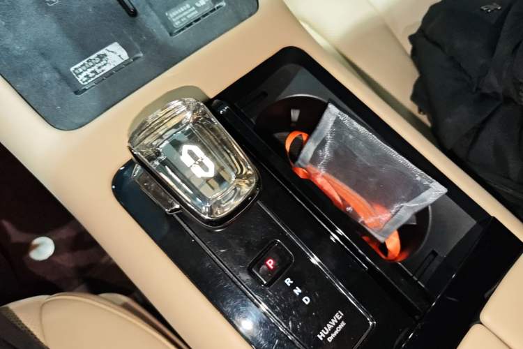 Used Hima AITO M7 2024 1.5T Rear-Drive Plus Version 6 Seats