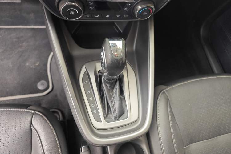 Used Ford Escort 2015 1.5L Automatic Fashion Model