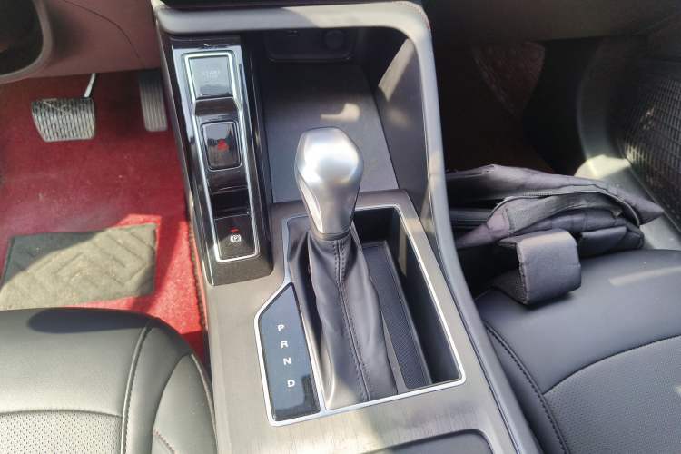 Used Roewe i5 2023 1.5L CVT Luxury Edition