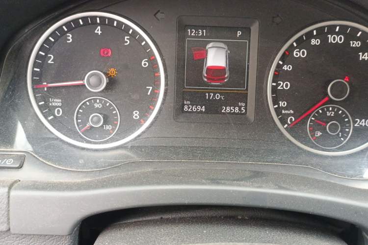 Used Volkswagen Tiguan 2015 1.8TSI Automatic Two-Wheel Drive Luxury Model
