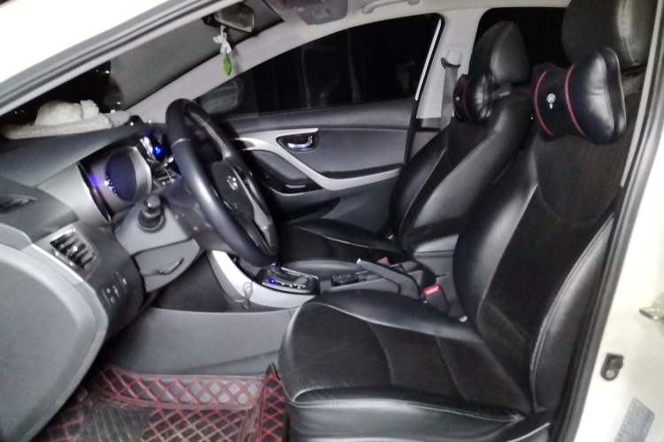Used Hyundai Elantra (5th Generation / Langdong) 2013 1.6L Automatic Luxury Model
