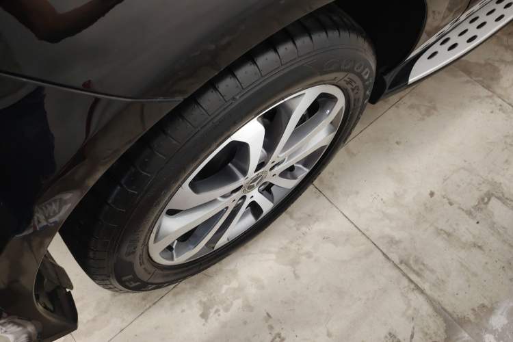 Used Mercedes-Benz GLE 2017 GLE 320 4MATIC Dynamic Model
