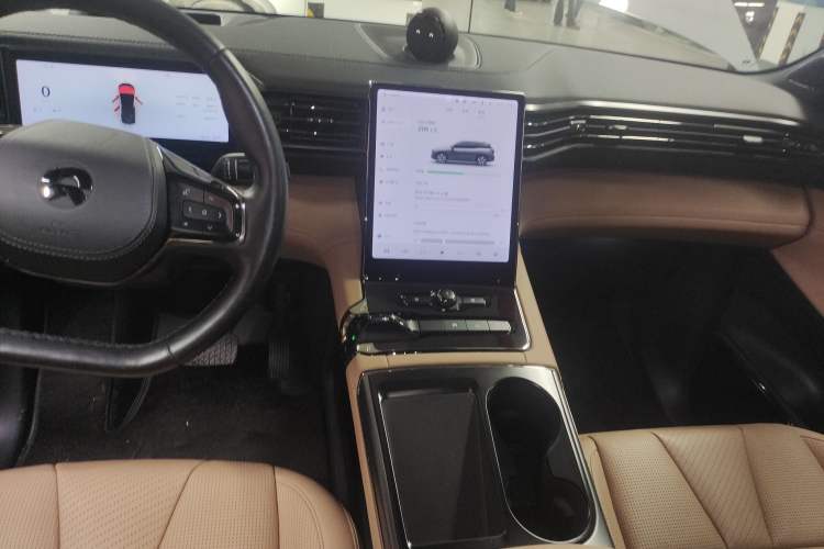 Used Nio ES8 2020 415 km Range 6-Seater Version
