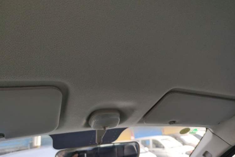 Used Jinbei Gold Hiace M Classic 2022 1.5L Travel Lion Passenger Vehicle 5 Seats