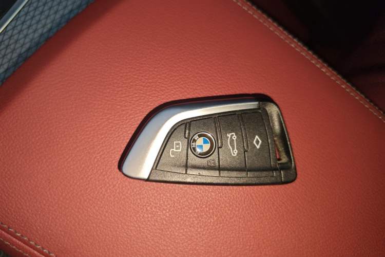 Used BMW 3 Series 2025 330Li M Sport Shadowline Package
