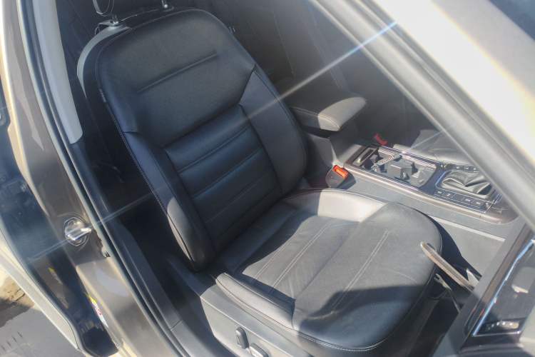 Used Volkswagen Passat 2016 330TSI DSG Prestige Edition
