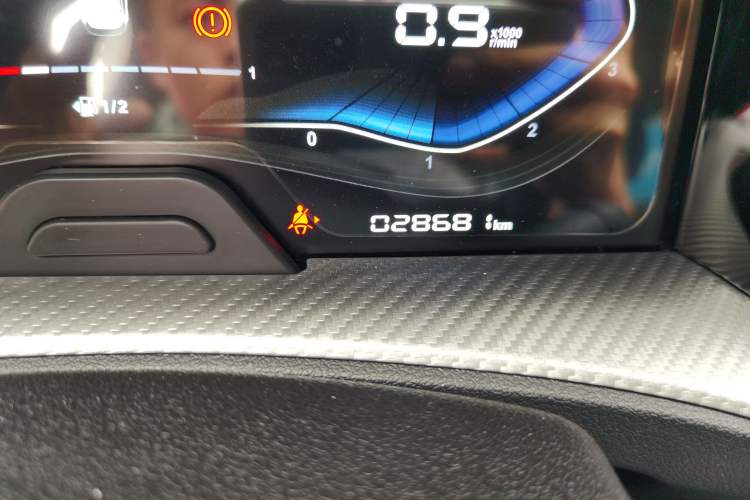 Used Citroen C3-XR 2021 190THP DCT ZhiShang Edition Odometer Close Up