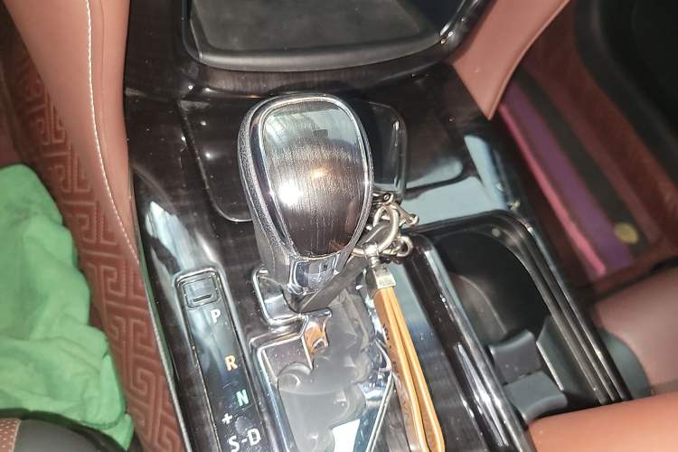 Used Toyota Crown 2017 2.0T Sport Edition