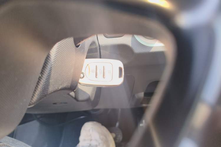 Used Wuling Hongguang MINIEV 2021 Macaron Premium Model – Lithium Iron Phosphate
