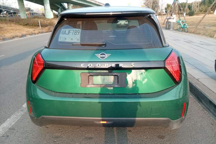 Used MINI Electric MINI COOPER 2024 452km COOPER SE Artist
