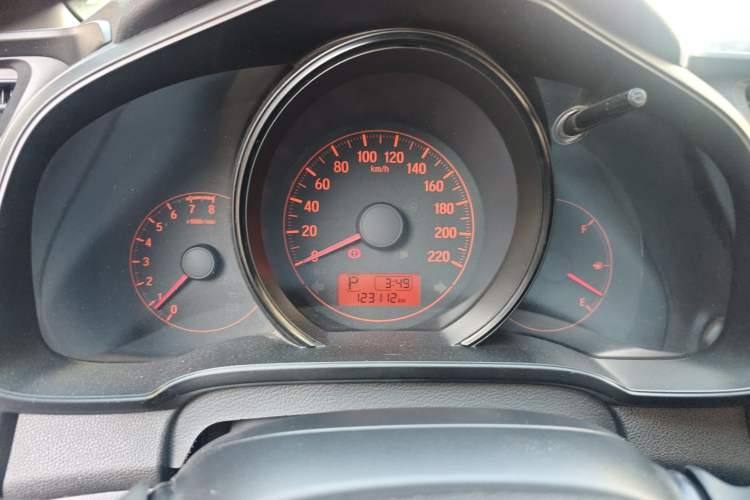 Used Honda Fit 2018 1.5L CVT Comfort Version Instrument Cluster