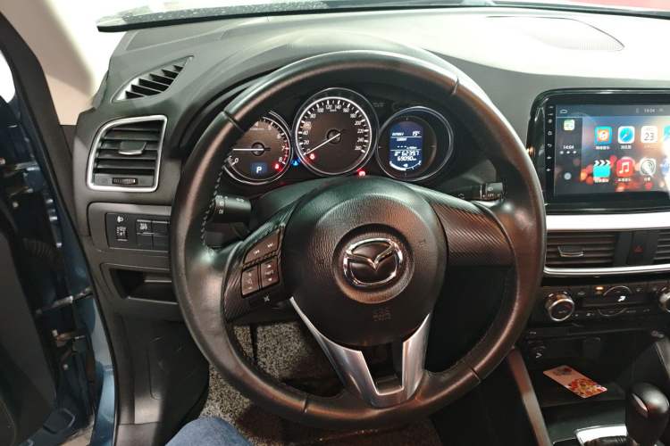 Used Mazda CX-5 2015 2.0L Automatic Two-Wheel Drive Urban Version Steering Wheel