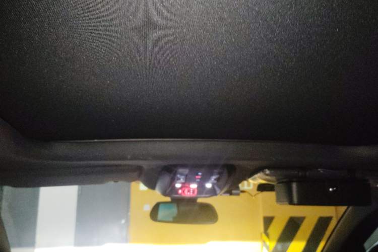 Used DS 7 2018 45THP Rivoli Pioneer Edition