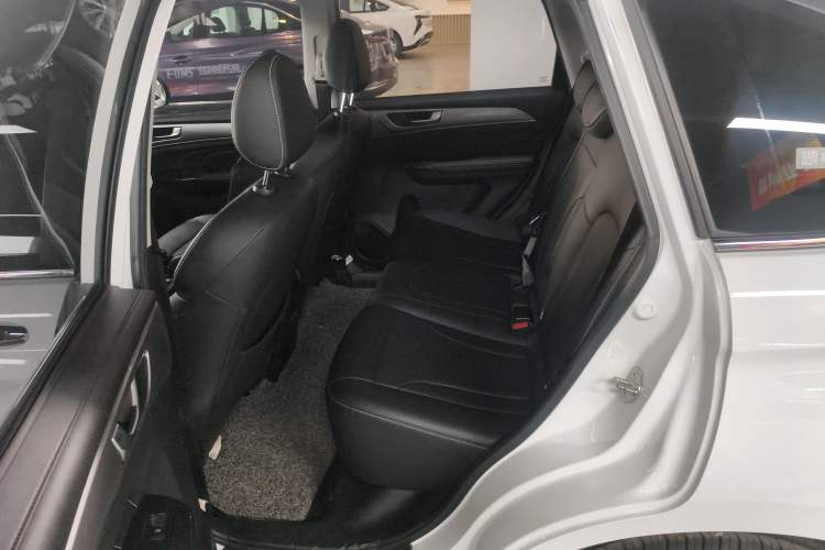 Used Haval M6 2021 PLUS 1.5T DCT Luxury Smart Connectivity Model Left Rear Seat