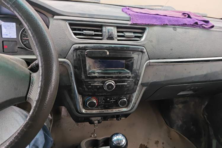 Used Jinbei Hiace X30 2018 1.3L Comfort Model DLCG12 Audio And AC Panel