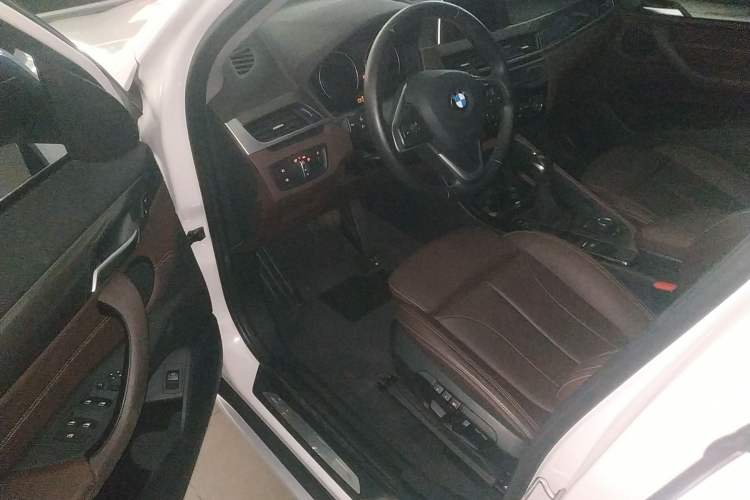 Used BMW X1 2019 sDrive18Li Premium Edition
