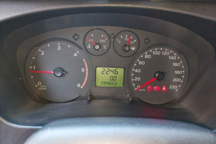 Used Ford Transit Custom 2016 2.2T Long-Wheelbase 6/7-Seater Mid-Roof Multi-Purpose Vehicle
