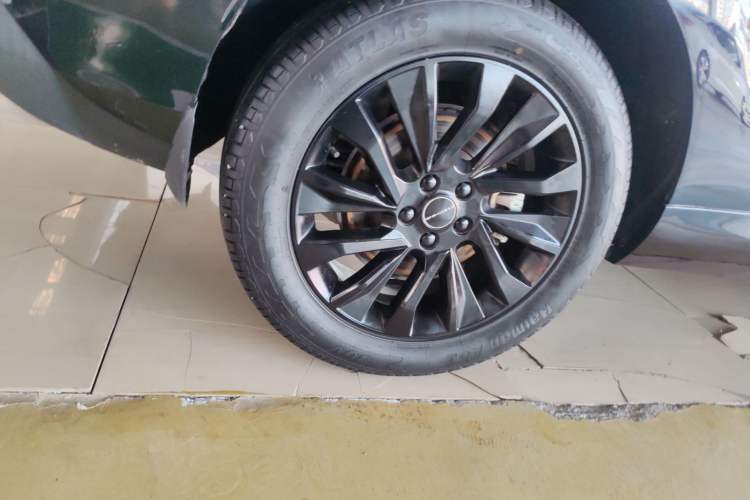 Used FORTHING T5 EVO 2021 1.5TD DCT Diamond Edition
