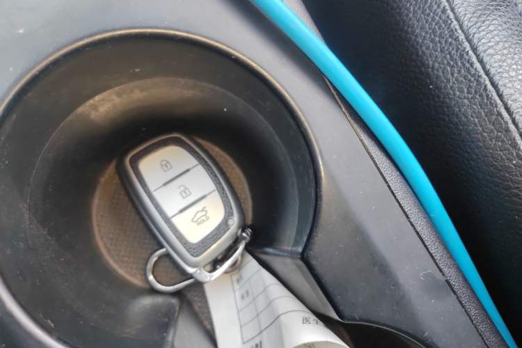 Used Hyundai ix35 2013 2.0L Automatic Two-Wheel Drive Smart GLS China V Standard