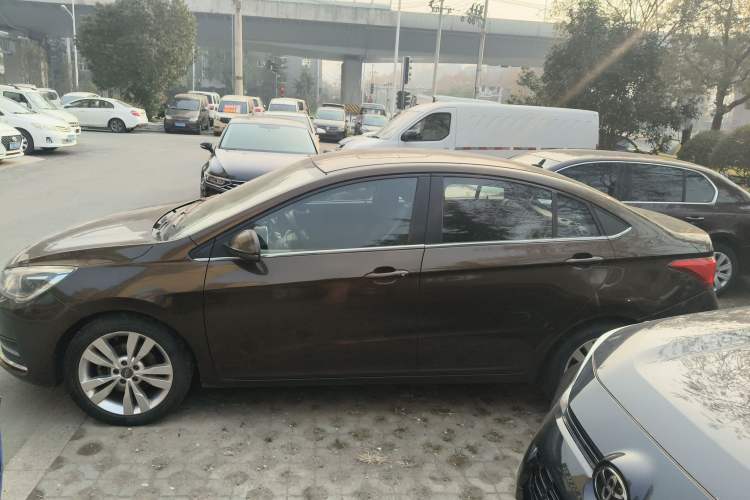 Used Chery Arrizo 5 2016 1.5L Manual Lingrui Edition
