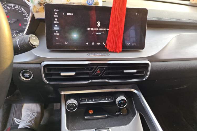 Used Geely Auto Coolray 2019 260T DCT Explorer China VI Standard
