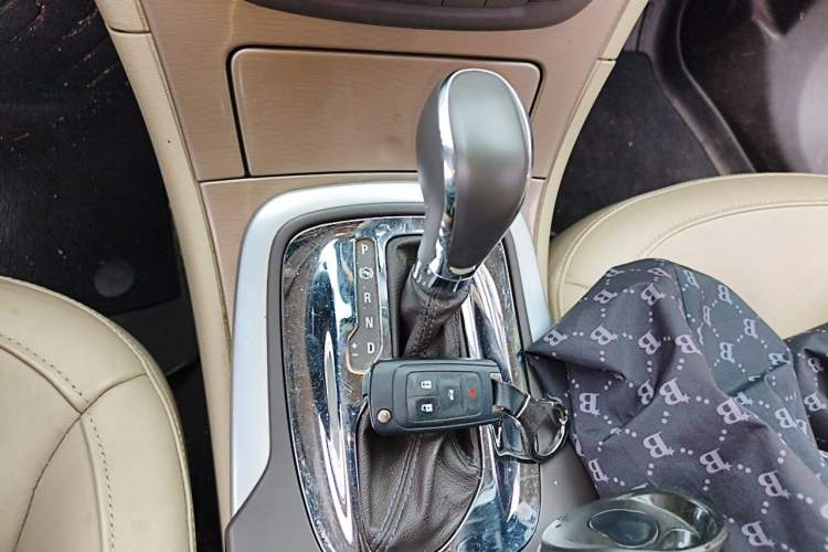 Used Buick Regal 2012 2.0L Luxury Edition

