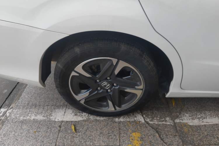 Used Honda Envix 2019 180TURBO CVT Enjoyment Version China VI
