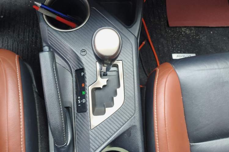 Used Toyota RAV4 2013 2.5L Automatic 4x4 Elite Edition
