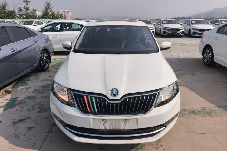 Used Skoda Rapid 2019 1.5L Automatic Comfort Edition China VI Standard