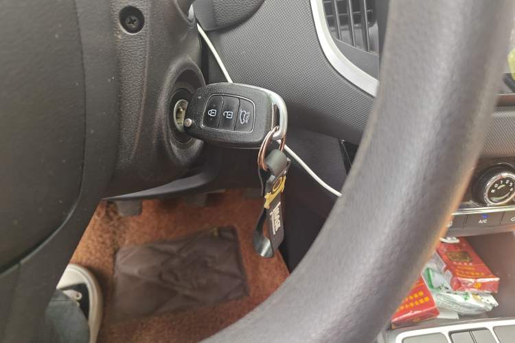 Used Hyundai ix25 2017 1.6L Manual Fashion Model