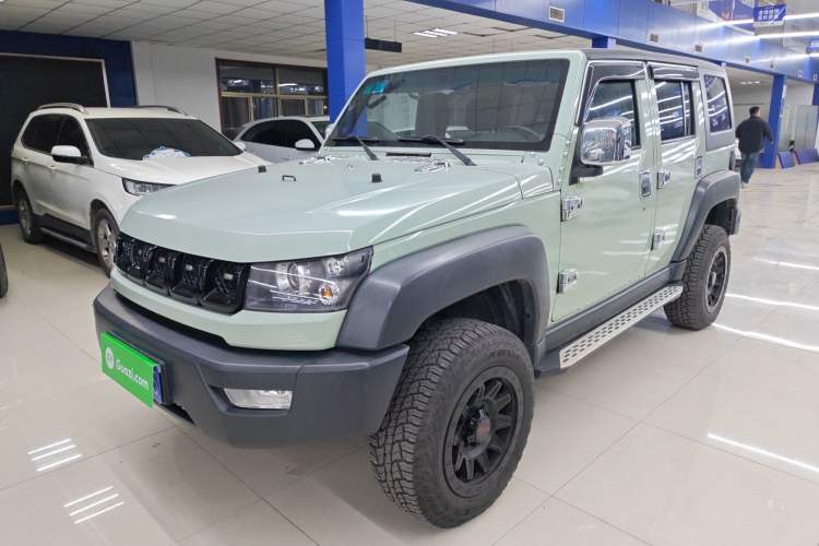 Used BAIC Off-Road BJ40 2016 40L 2.3T Automatic Two-Wheel Drive Prestige Edition