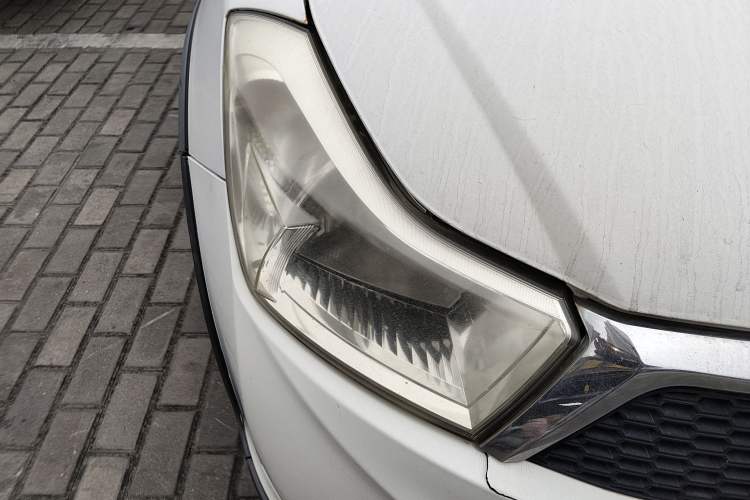 Used Suzuki SX4 2013 1.6L Automatic CoolRide Model Right Front Headlight