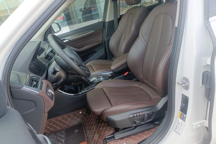 Used BMW X1 New Energy 2019 xDrive25Le Mileage Upgrade Version Left Front Seat