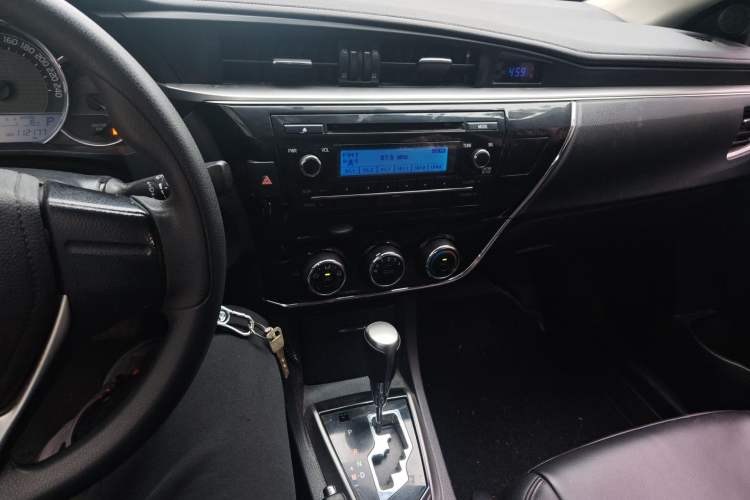 Used Toyota Corolla 2017 1.2T CVT GL
