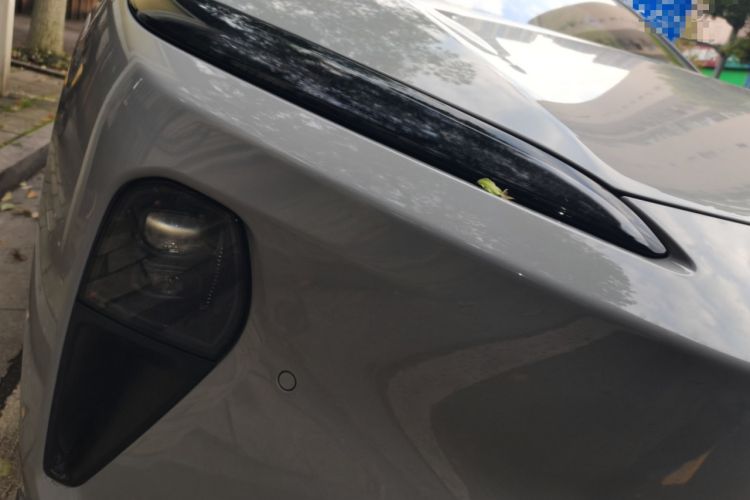 Used Nio ET5 2022 75 kWh Right Front Headlight