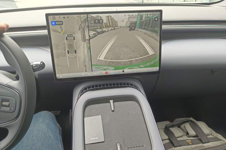 Used XPeng G7 2025 Model—702 Ultra Long Range Gear Lever