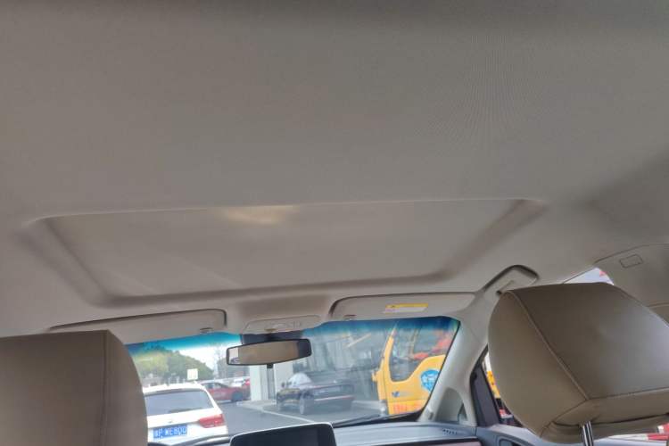 Used Buick GL8 2021 Land Cruiser Executive Class 652T Comfort Model Headliner