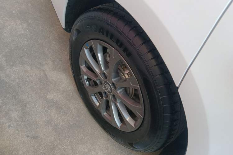 Used BYD Qin L 2025 DM-i Smart Drive 80KM Leading Model