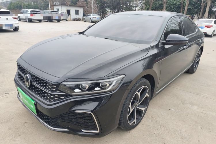 Used Volkswagen Passat 2023 Restyled 330TSI Starry Luxury Edition