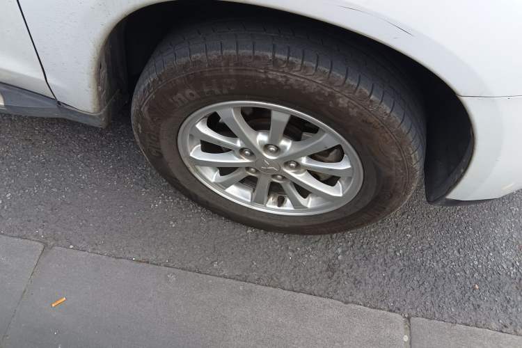 Used Mitsubishi ASX 2013 1.6L Manual Two-Wheel Drive Standard Edition Right Front Wheel Hub