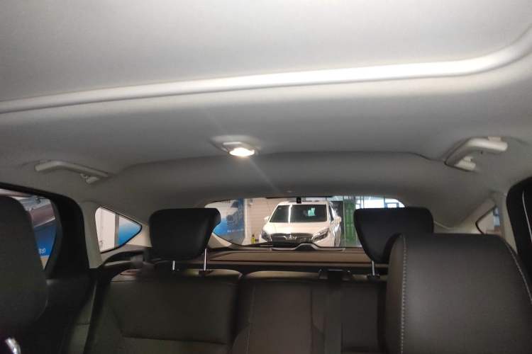 Used Ford Focus 2018 Hatchback Classic 1.6L Automatic Trendy SmartDrive Edition
