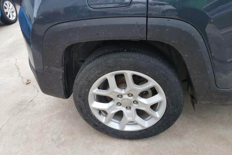 Used Jeep Renegade 2017 180T Automatic High-Energy Version