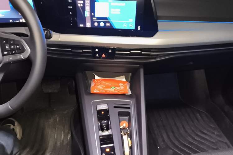 Used Volkswagen Golf 2023 Facelift 280TSI DSG Pro
