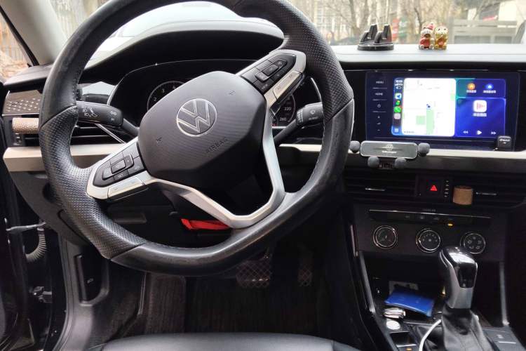 Used Volkswagen Passat 2021 280TSI Business Edition Steering Wheel