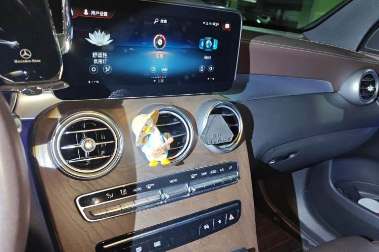 Used Mercedes-Benz GLC 2020 Facelift GLC 260 L 4MATIC Luxury Edition