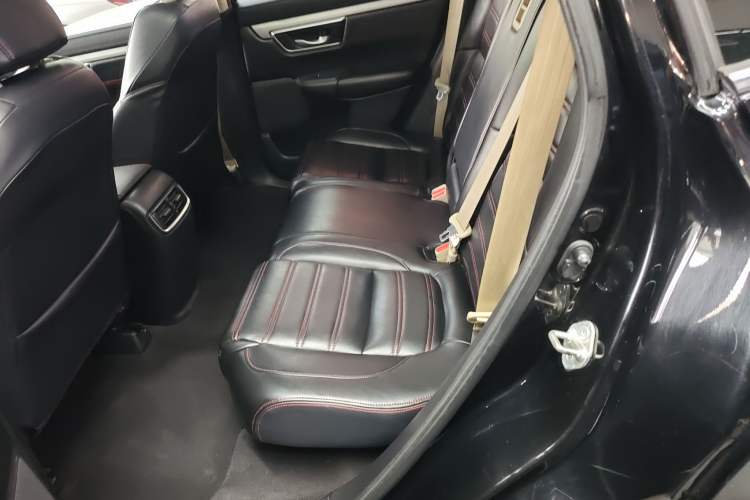 Used Honda CR-V 2019 240TURBO CVT 2WD Urban Edition China V Emission Standard Left Rear Seat