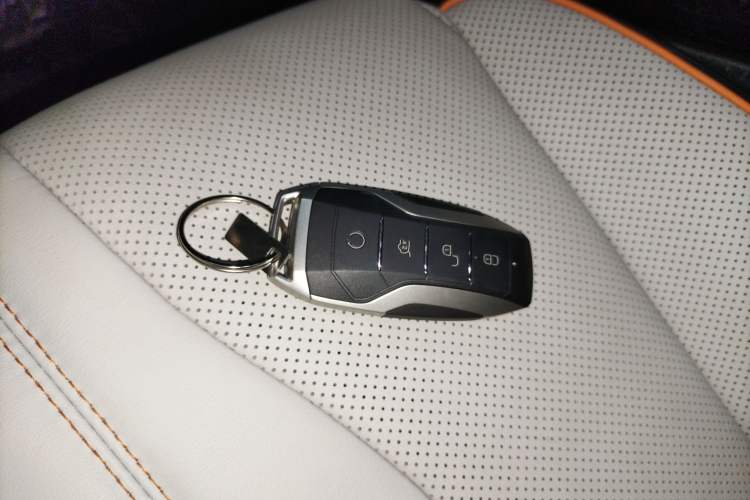 Used BYD Song PLUS New Energy 2021 DM-i 110KM Flagship PLUS Interior 1