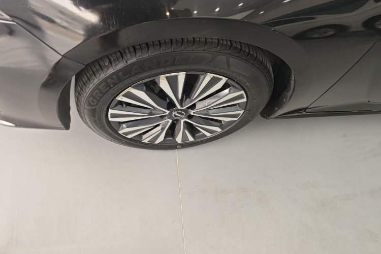 Used Nissan Teana 2022 2.0L XL-TLS Enjoyment Edition Left Front Wheel Hub