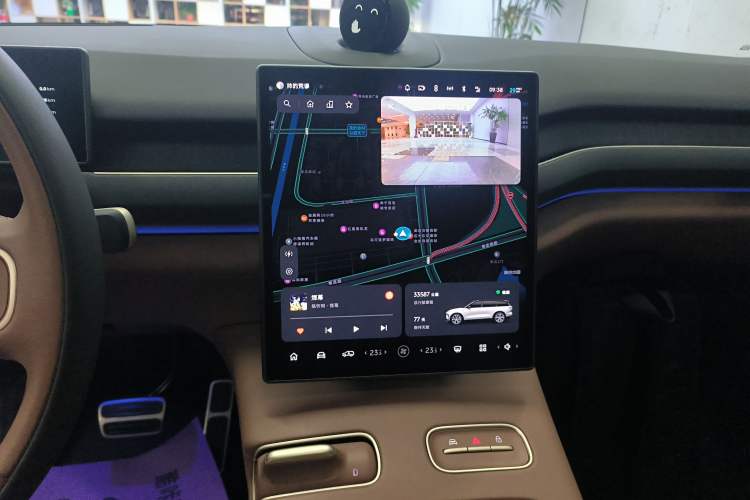 Used Nio ES8 2023 100kWh Signature Edition
